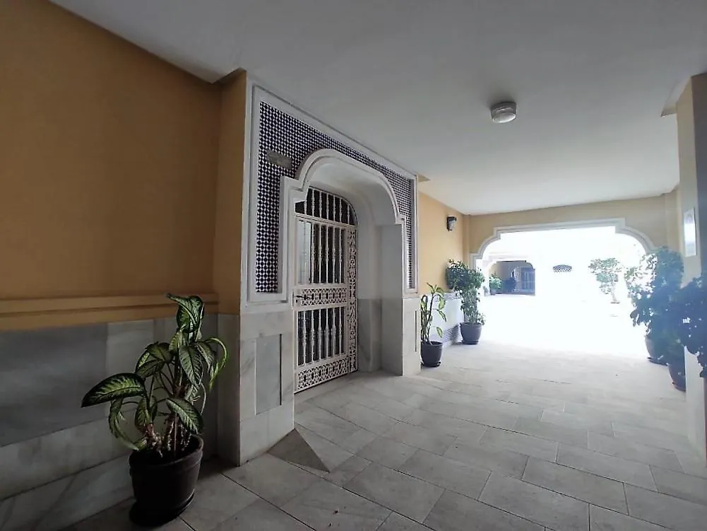 Apartamento Capitán Fuengirola playa 0*,  España